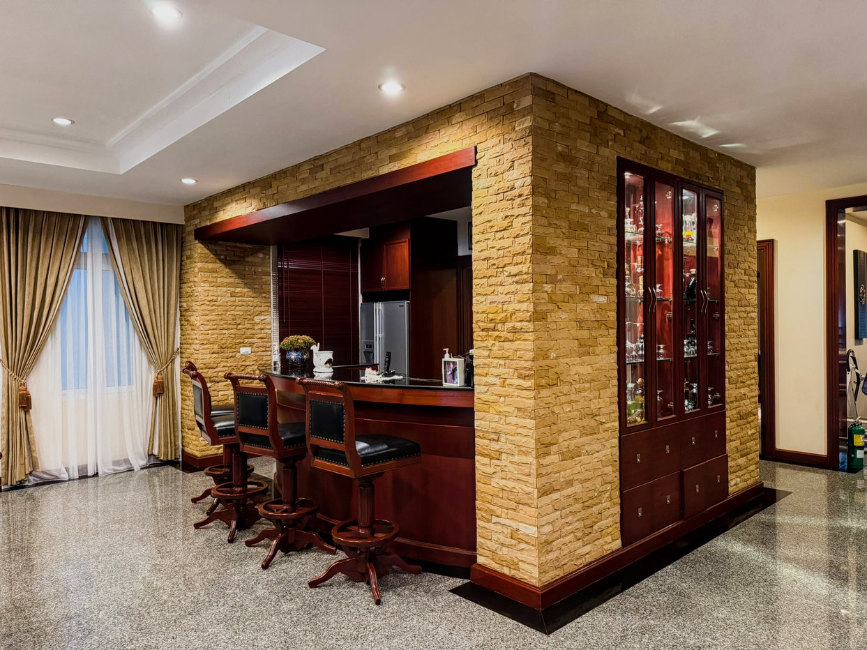รูป Luxury Pool Villa for Sale – Pratumnak Hill, Pattaya - รูปที่ 8/21