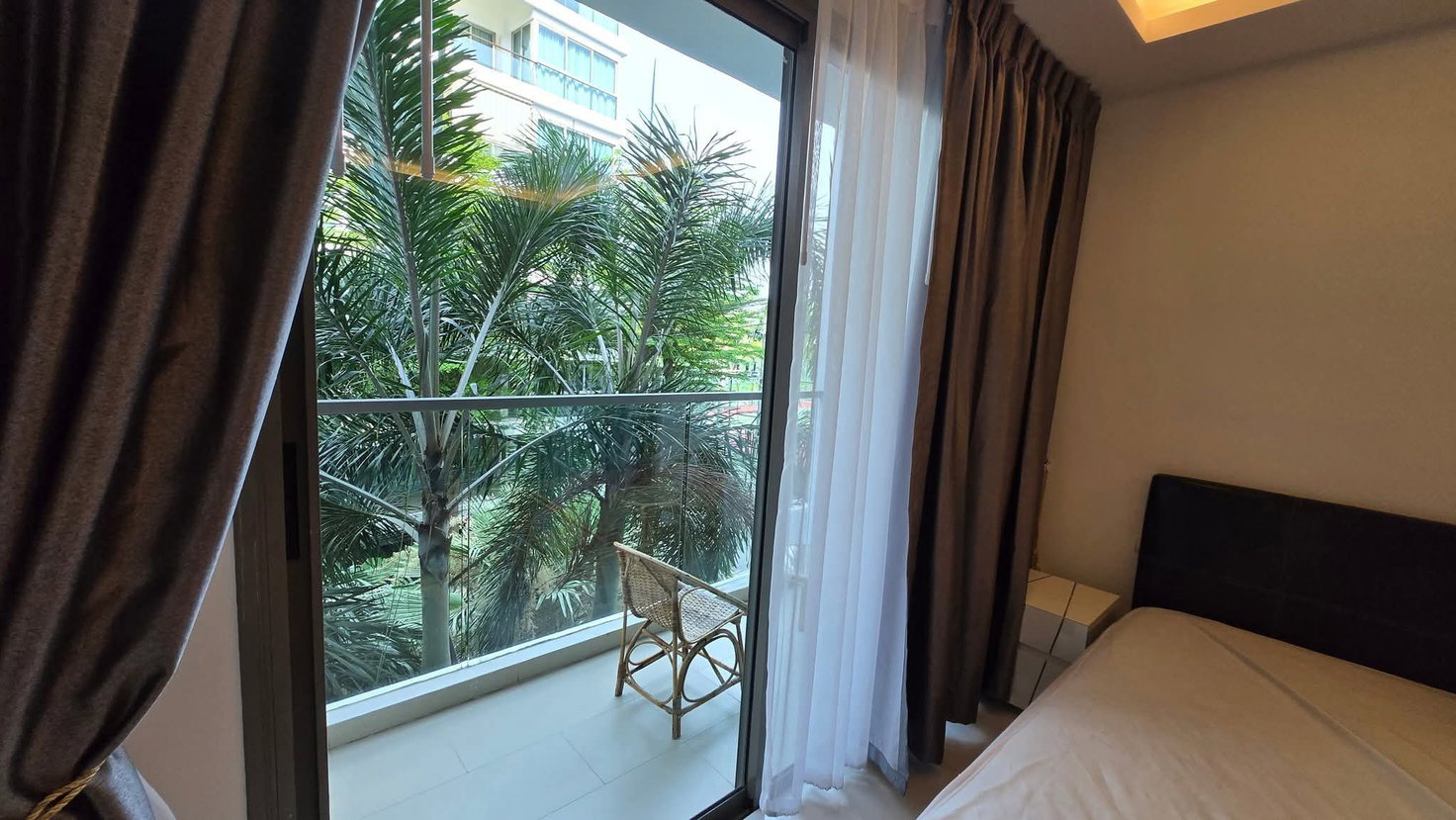 รูป Studio Condo for Sale – Club Royal Condominium, Naklua - รูปที่ 5/5