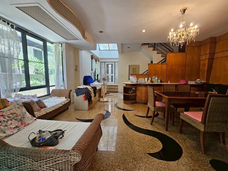 รูป ขาย Townhome 3 ชั้นสไตล์รีสอร์ต (ติดถนนศรีนครินทร์-ร่มเกล้า)มบ.บ้านสวนริมคลอง - รูปที่ 10/14
