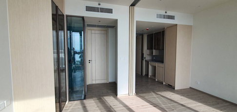 Modern Luxury Seaview Condo – 1 Bedroom at AROM Wongamat