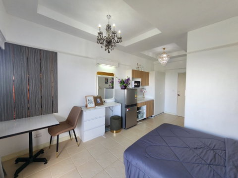 Pattaya Condotel Chain Studio for Sale