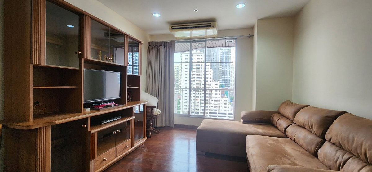 picture #R8037 ð 081268 Condo for rent: Pathum Wan Resort - 6/7
