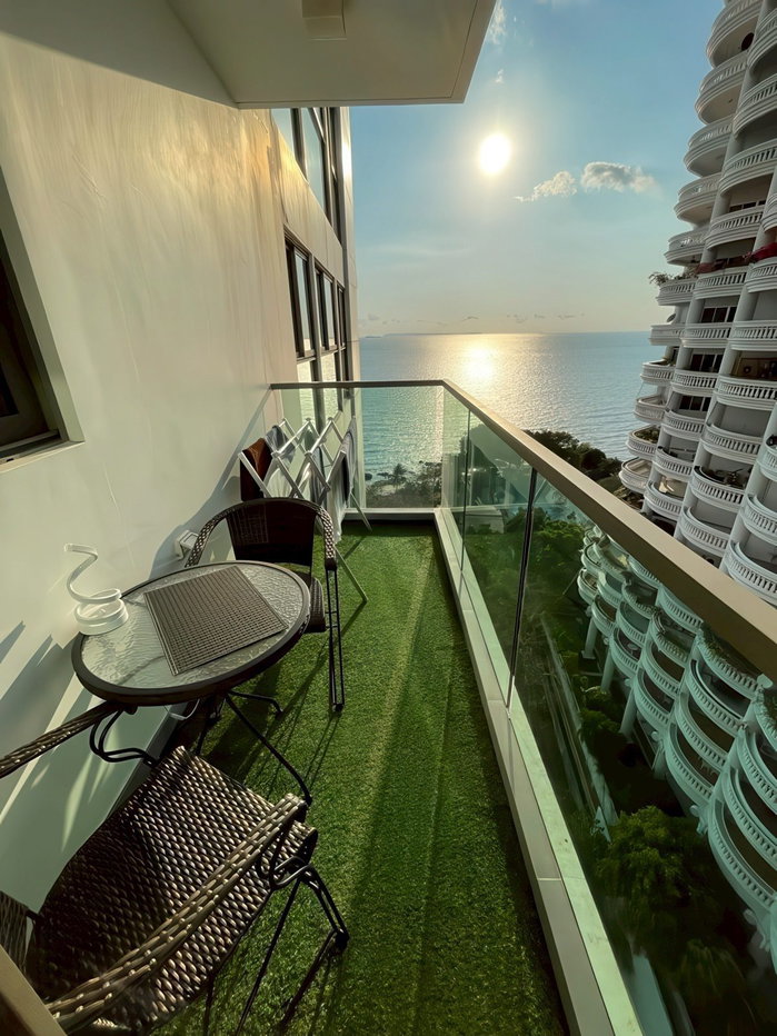 รูป Wongamat Tower Condo Studio for Sale - รูปที่ 3/5