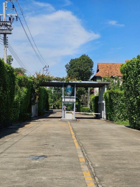 รูป ขาย Townhome 3 ชั้นสไตล์รีสอร์ต (ติดถนนศรีนครินทร์-ร่มเกล้า)มบ.บ้านสวนริมคลอง - รูปที่ 14/14