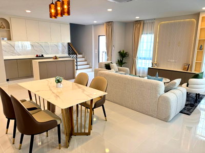 ขายบ้านเดี่ยว : 🏡 Centro Bangna – บ้านเดี่ยวทำเลติดเมกะ บางนา