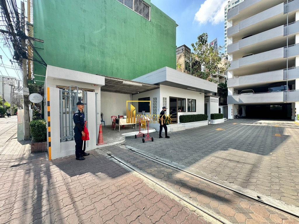 รูป Acadamia Grand Tower | Spacious 3 Bedroom in Phrom Phong - BR60384CD - รูปที่ 37/39