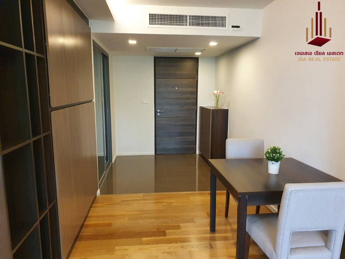 picture ✨ For Sale: FOCUS @ Ploenchit Condo ✨💰 Only 5,250,000 THB - 2/6