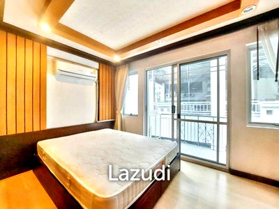 ขายคอนโด : 1 Bedroom 1 Bathroom 32 SQ.M Raintree Villa