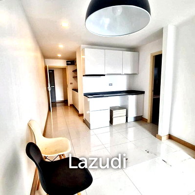 Condos for sale : 1 Bed 1 Bath 39 SQ.M The ACE Ekamai