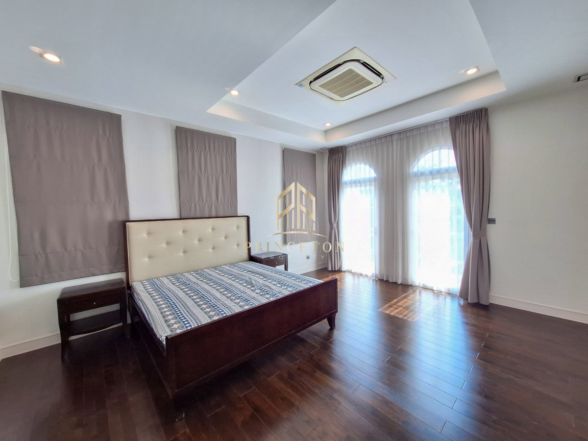 รูป ให้เช่าบ้านเดี่ยวสุดหรู นันทวัน บางนา กม. 7 ทำเลเยี่ยม ใกล้ Mega Bangna - รูปที่ 26/37