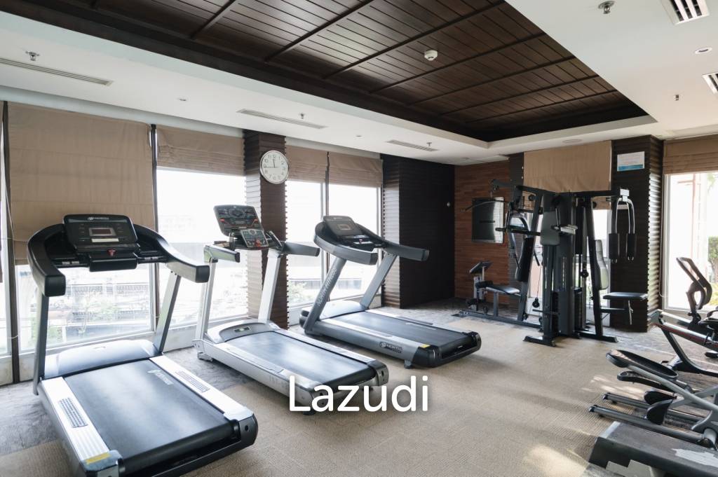รูป Luxurious 1-Bedroom Condo in Centric Scene Sukhumvit 64 - รูปที่ 12/16