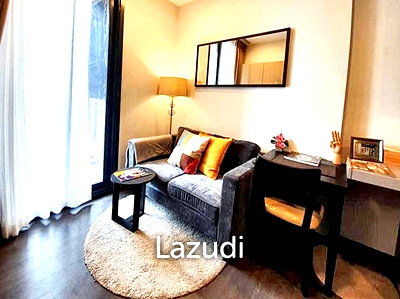Condos for sale : 1 Bed 1 Bath 26 SQ.M OKA HAUS Sukhumvit 36
