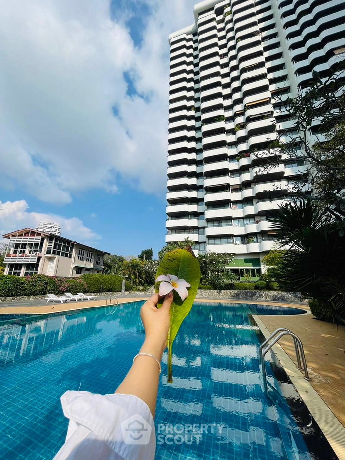 picture Spacious 2-BR 147 Sqm For Sale At Sunset Height (ID 2470696) - 1/7