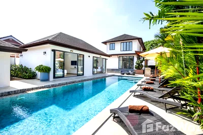 บ้านเดี่ยว เมืองภูเก็ต ภูเก็ต : ขาย วิลล่า 5 ห้องนอน ใน ราไวย์, ภูเก็ต 5920865