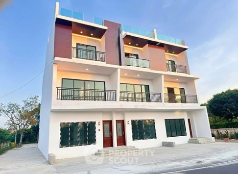 4-BR Townhouse For Sale In Tub Tai, Thap Tai Hua Hin (ID 2470227)