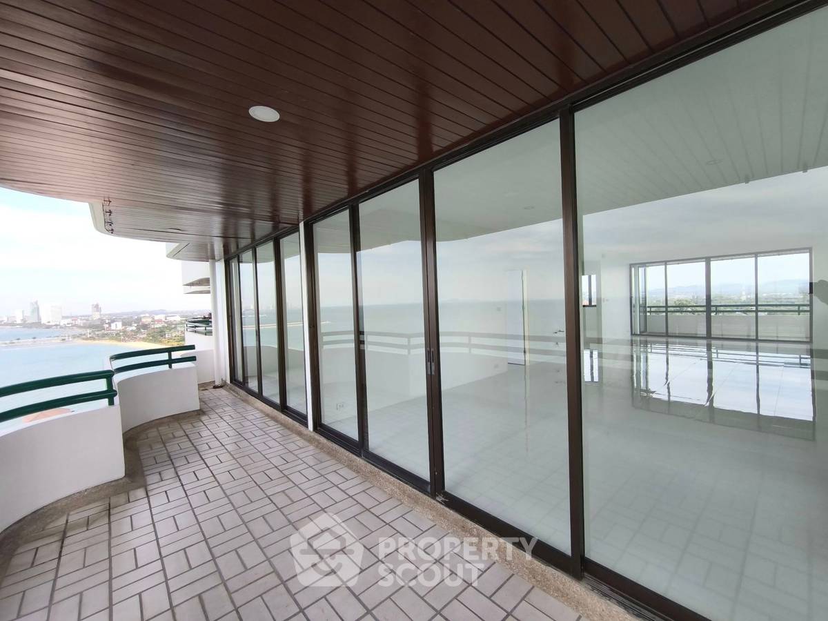 picture Spacious 2-BR 147 Sqm For Sale At Sunset Height (ID 2470696) - 4/7