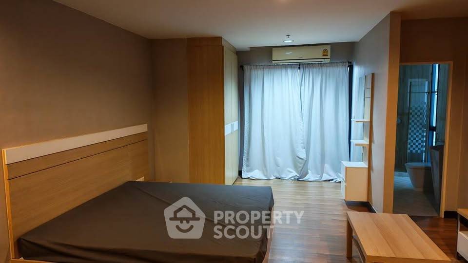 รูป คอนโดมิเนียม 1 ห้องนอน ชั้น 16 ขนาด 35 ตร.ม. ขายที่ Akesin Tower ใกล้ BTS (ID 2471767) - รูปที่ 3/5