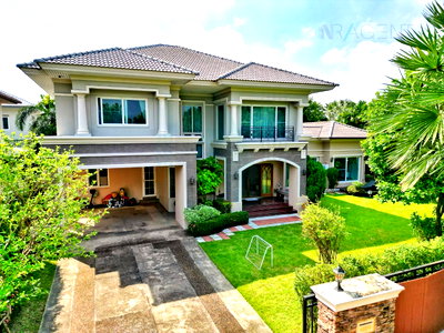 Houses for sale : For Sell House LADDAROM ELEGANCE WONGWAN SATHORN 2-story 5 bedroom 5 bathroom