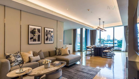 For rent condo BAAN SINDHORN Building 1, Floor 5,2 bed room, Room size 168 sqm