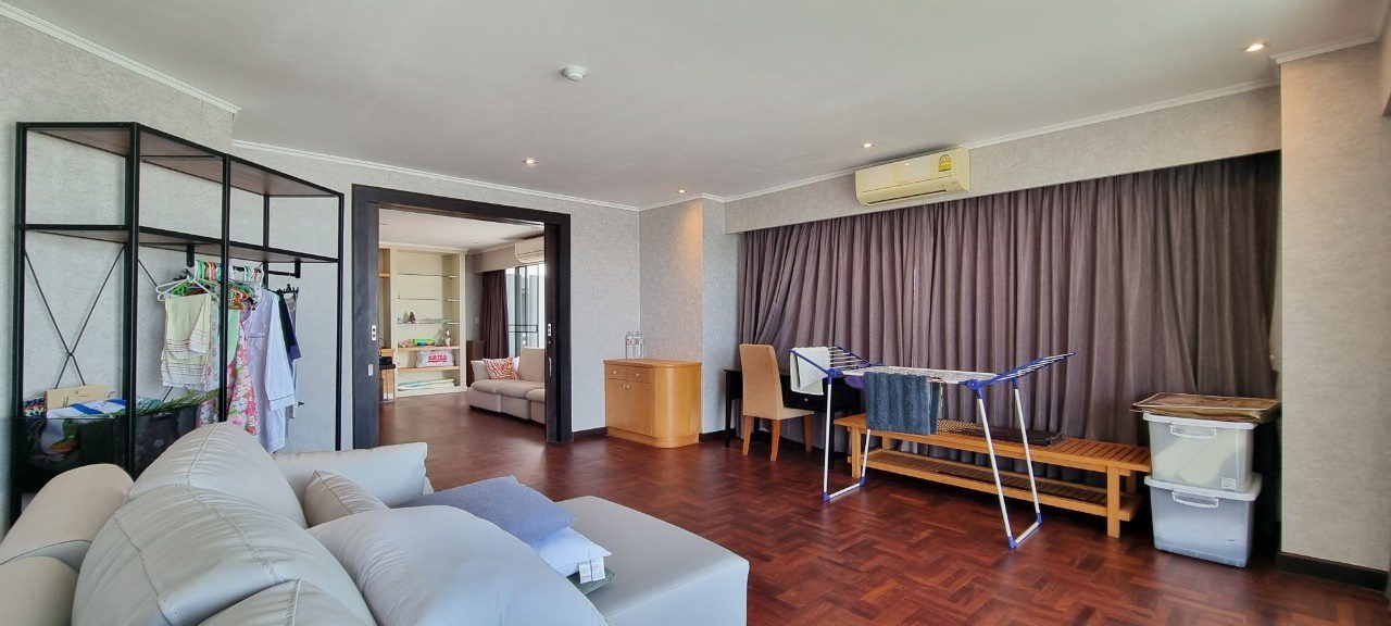 รูป Goldensand Beachside Condominium 3 Beds for Rent - รูปที่ 12/22