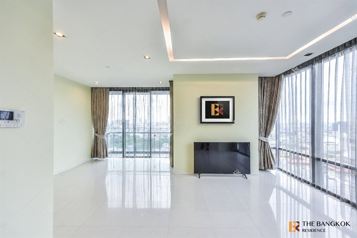 รูป  The Bangkok Sathorn ⭐ Luxury Livinh with High-Floor Unit 💎 ใกล้ BTS สุรศักดิ์  - รูปที่ 5/11