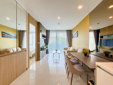 The Riviera Wongamat Beach 1Bedroom for Sale