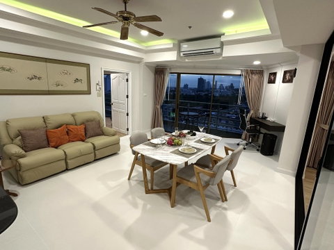 Sea View Condo for Sale – View Talay 2A, Jomtien Pattaya