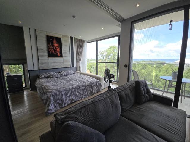 picture 1-Bedroom Sea View Condo for Sale at Andromeda Condominium - 10/12
