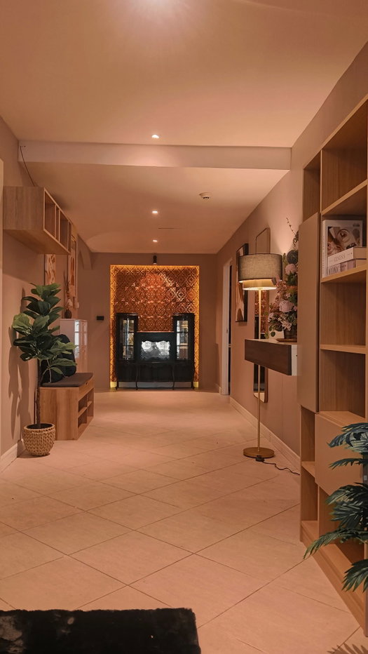 picture 3-Bed Condo with Sea View for Rent - Executive Residence 4 - 1/18