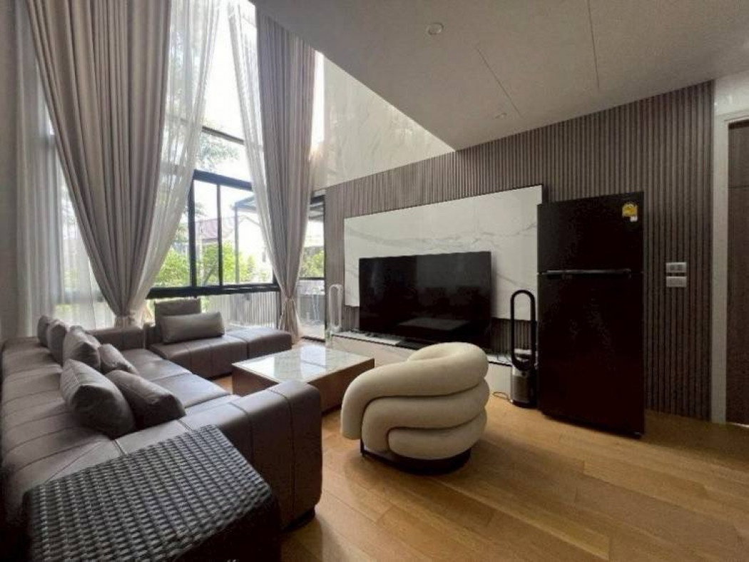 รูป ขายบ้านเดี่ยวหรู Artale Ekkamai – Ramintra 3 ชั้น 59 ตร.ว 390 ตร.ม 5 ห้องนอน 5 ห้องน้ำ - รูปที่ 2/12