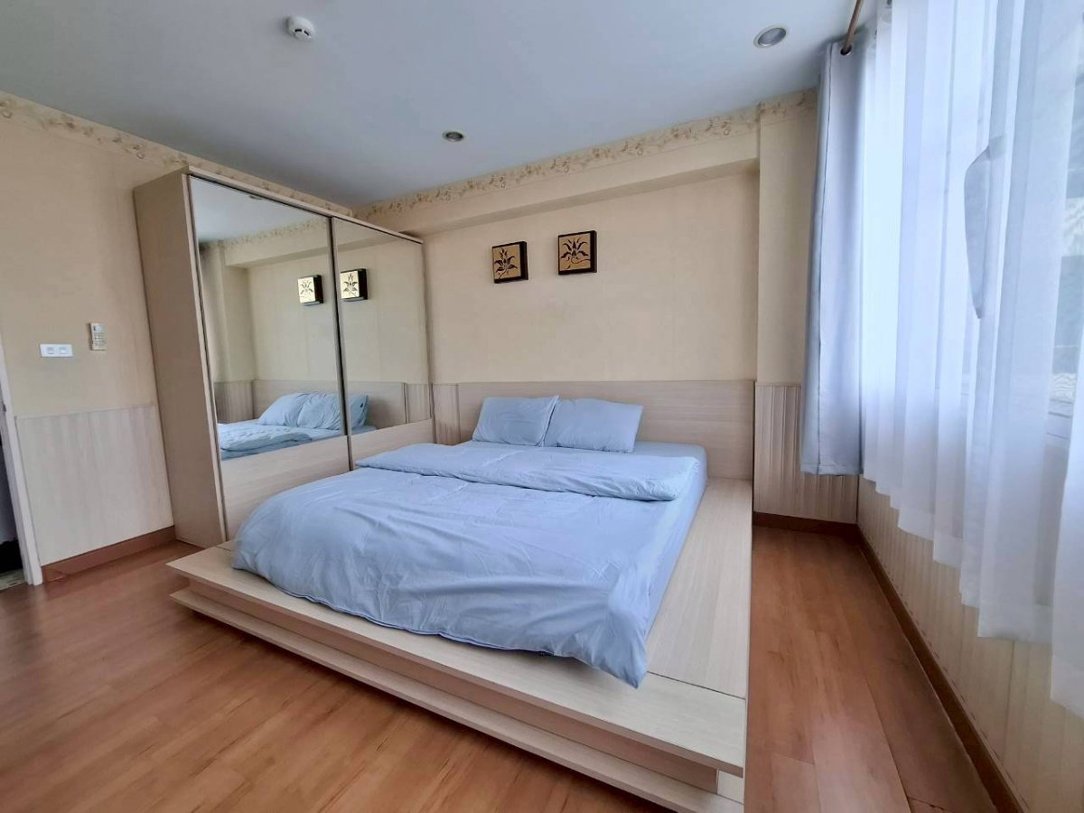 picture Condo For Sale Sriracha Condo View - 4/10