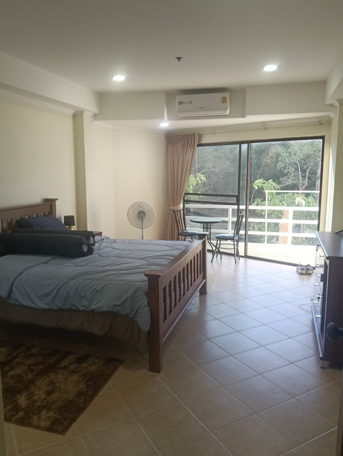 รูป View Talay 2B Condo for Sale in Thepprasit - รูปที่ 6/9