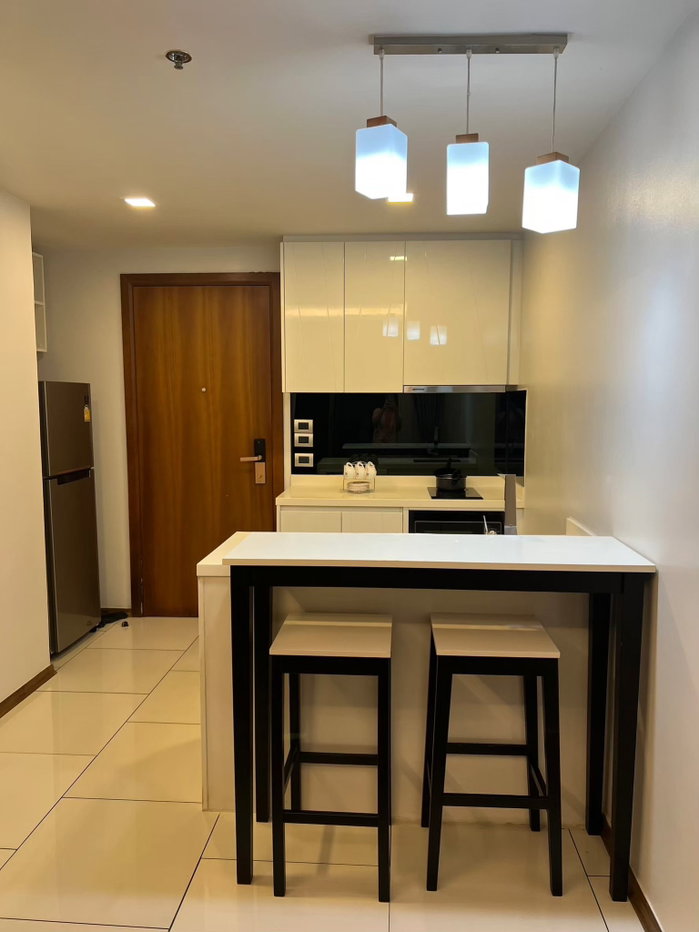 รูป The Peak Towers 1 Bedroom for Rent - รูปที่ 3/5
