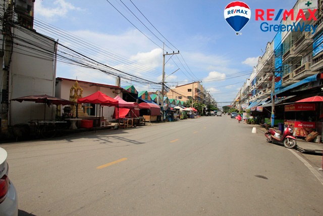 รูป ตึกแถวสิวารัตน์3 พุทธมณฑลสาย5หน้าโครงการ 2ห้องคู่ทำเลค้าขาย ออฟฟิศ 4ชั้น32วา ต่อเติมเต็ม ห้องมุมจอดรถสะดวก 5.2ล้าน - รูปที่ 24/24