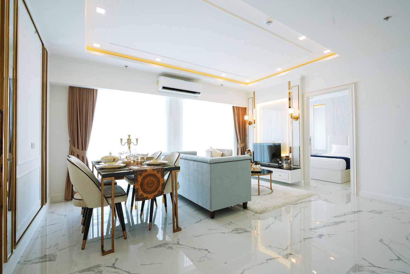 รูป The Empire Tower 2 Bedrooms for Sale - รูปที่ 1/8