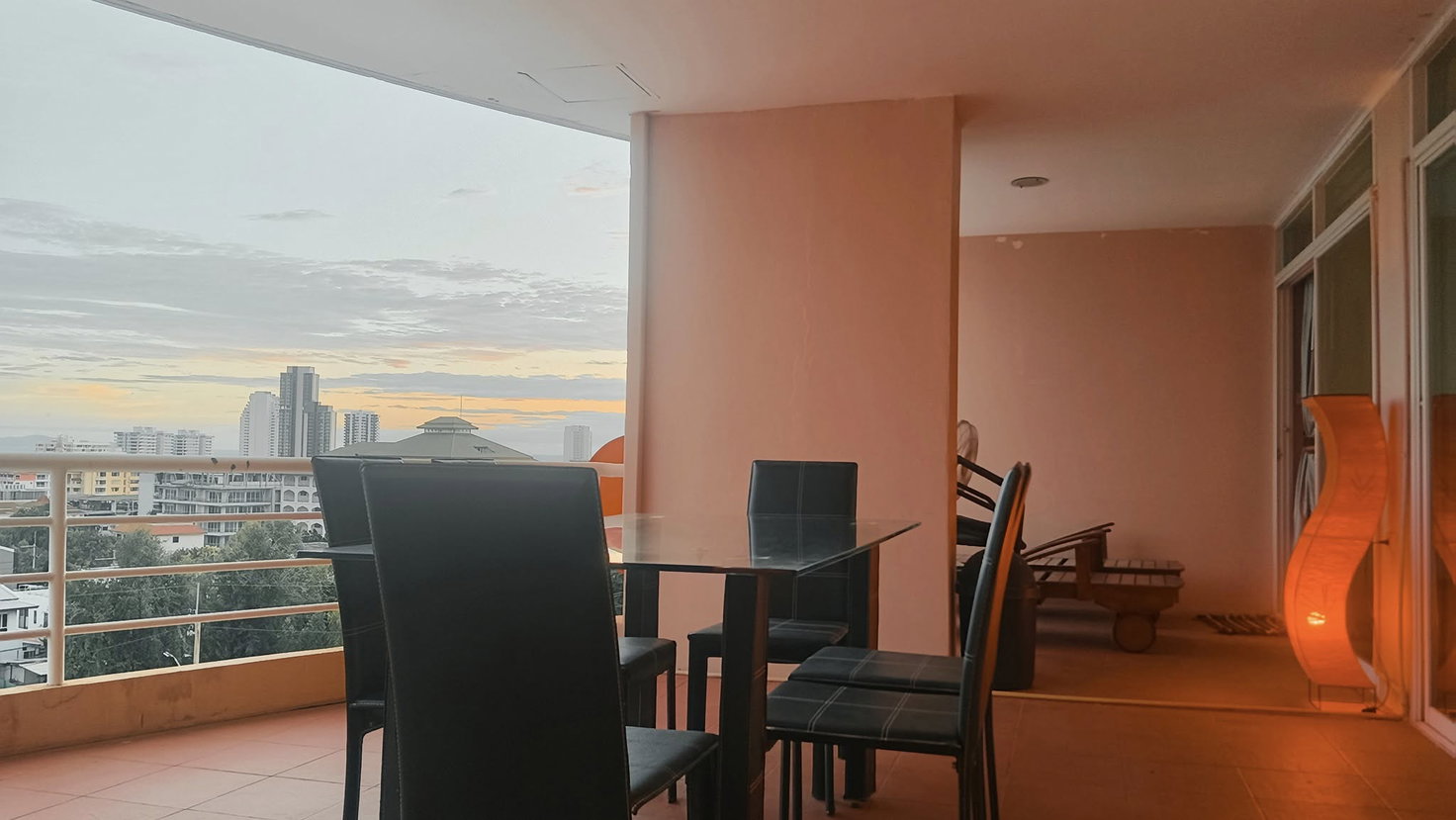 picture 3-Bed Condo with Sea View for Rent - Executive Residence 4 - 18/18