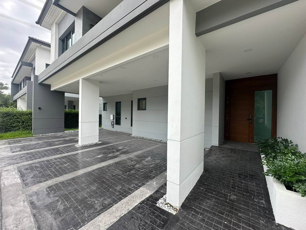 รูป 🏡 Luxury Single House ✨ ชั้นนำของโครงการ – 📏 แปลงใหญ่พิเศษ 🌳 ติดสวน 🏡 พร้อม Smart Home ทั้งหลัง - รูปที่ 2/20