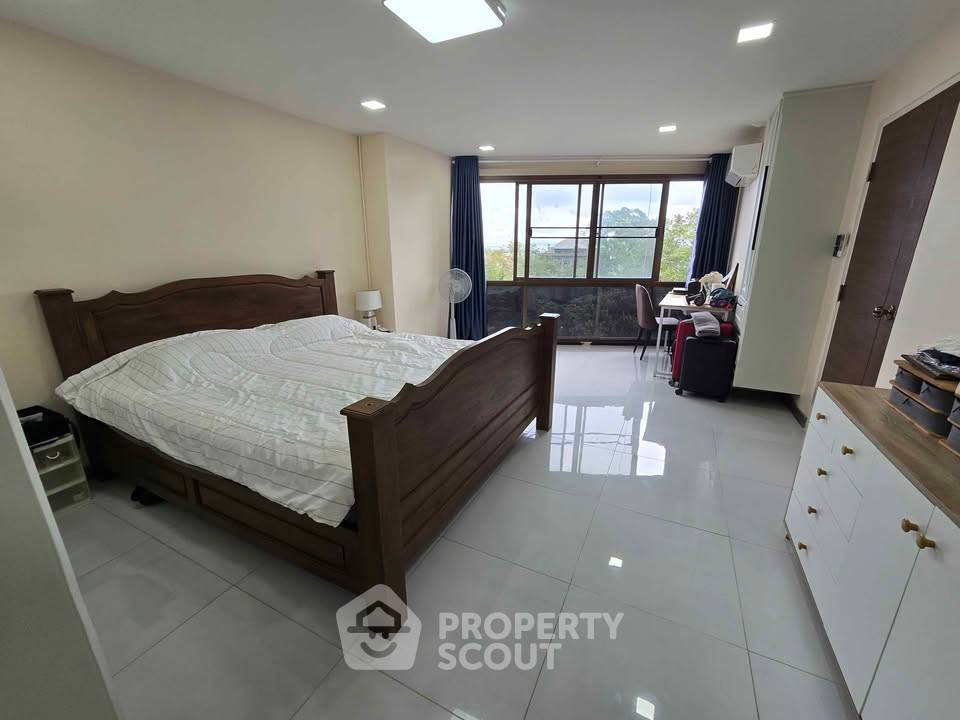 รูป คอนโด 1 ห้องนอน 79 ตร.ม. ขายที่ Hillside Plaza And Condotel 4 (ID 2475647) - รูปที่ 16/19