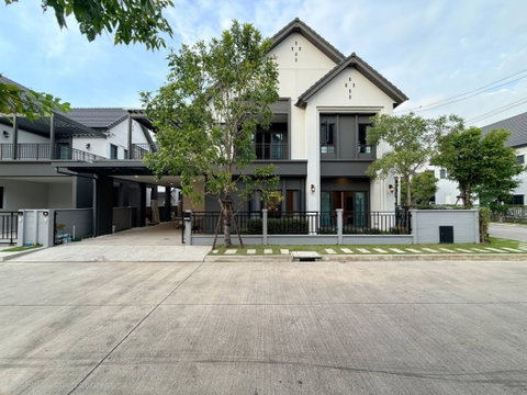 ให้ เช่าบ้านเดี่ยวหรู หมู่บ้าน Centro Bangna : เซนโทร บางนา 4 นอน 5 น้ำ 68 ตรว.