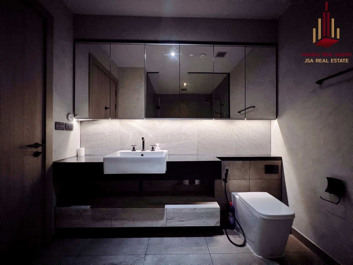 picture ✨ For Sale: The Lofts Asoke Condo ✨ 💰 Only 7,700,000 THB - 6/6