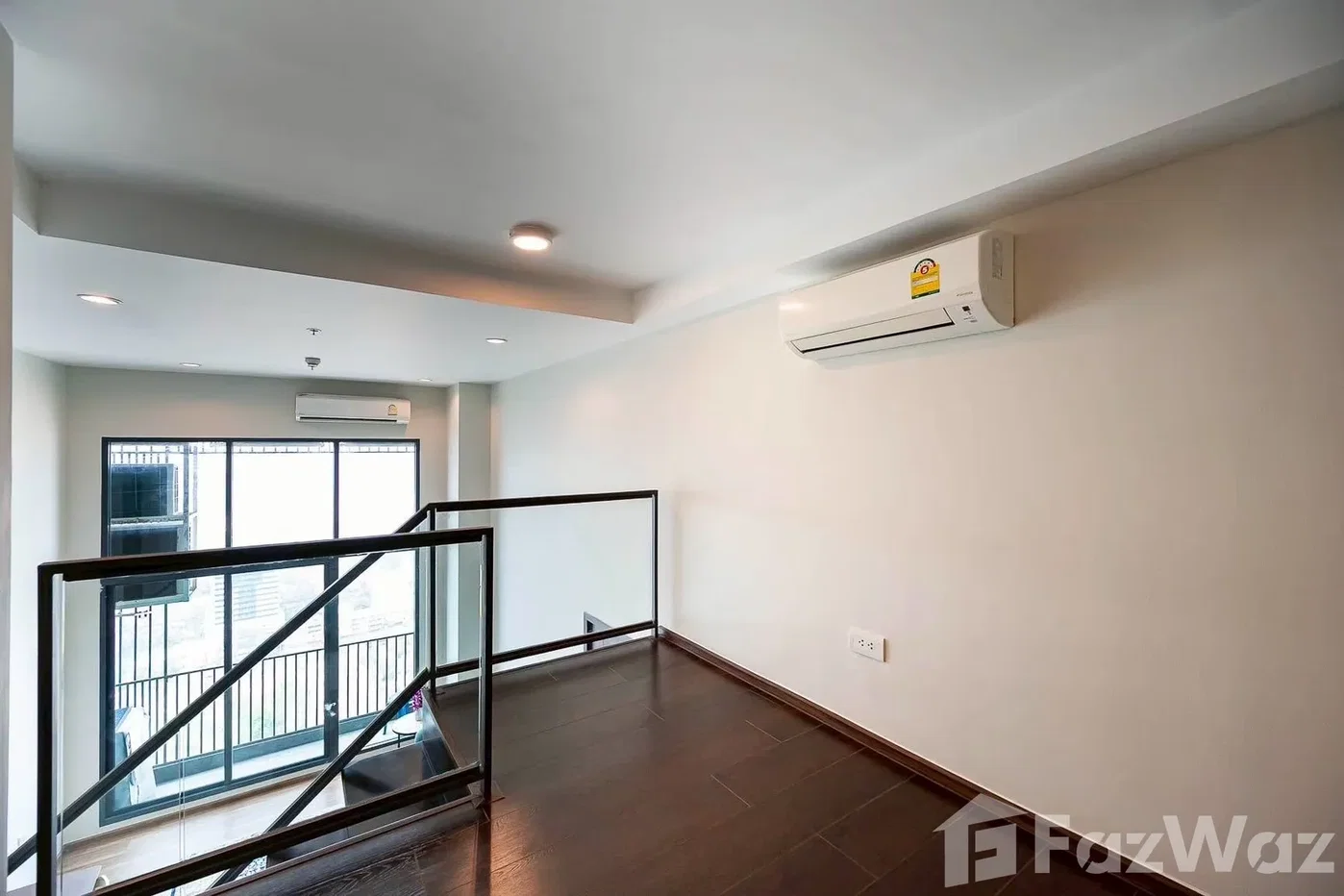 รูป ขาย คอนโด 3 ห้องนอน ในโครงการ ซี เอกมัย 1372700 - รูปที่ 2/35