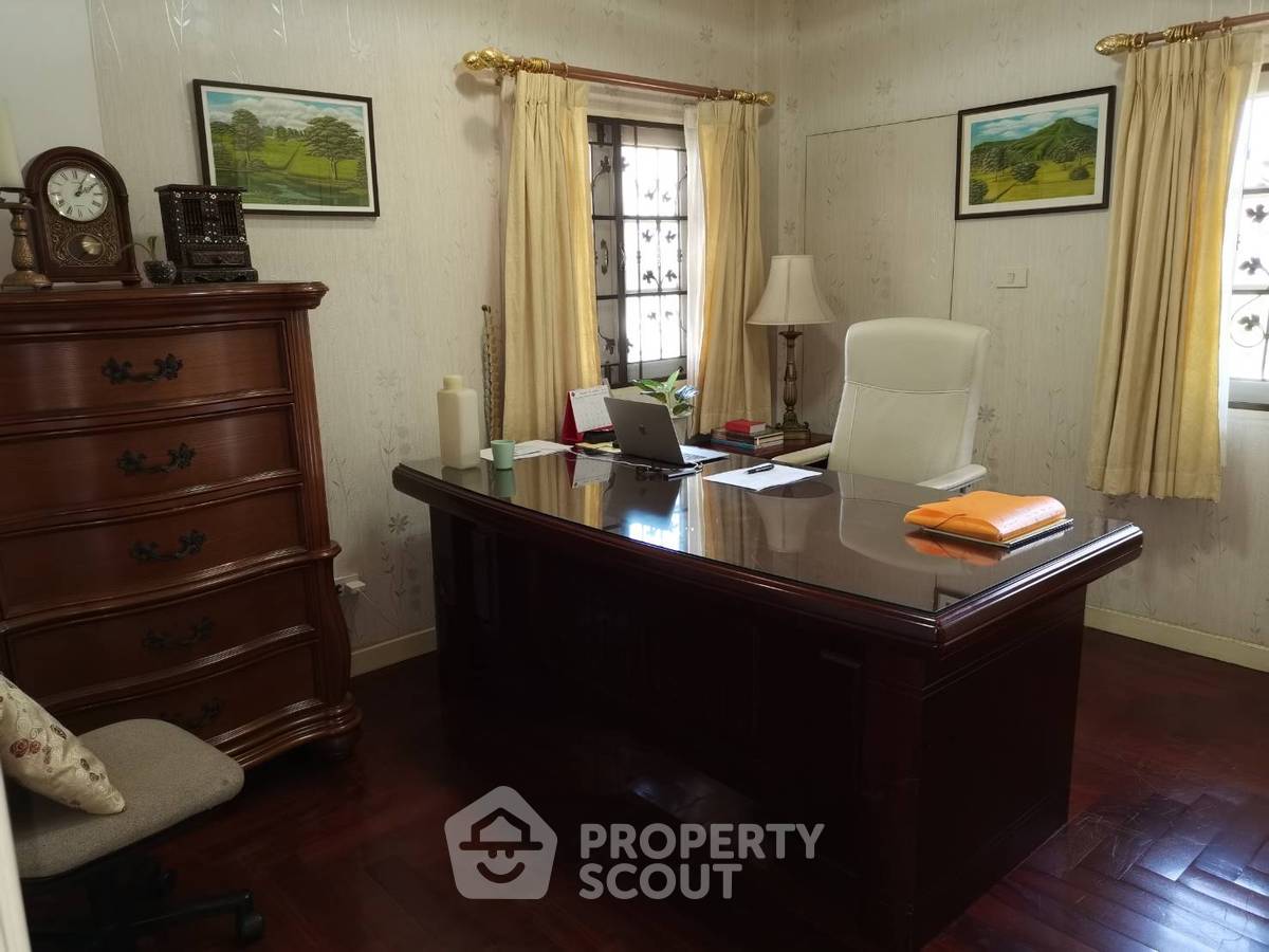 รูป บ้าน 5 ห้องนอน พื้นที่ 900 ตร.ม. สำหรับขาย ในสวนหลวง กรุงเทพมหานคร (ID 2476906) - รูปที่ 12/21