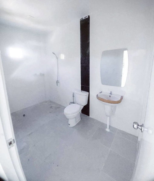 รูป ขายบ้านเดี่ยวชั้นเดี่ยว จอดรถ 3 คัน พื้นที่ 80 ตรว. ใกล้ทะเล ใกล้ตลาด ใกล้สนามบิน ต.บ้านฉาง อ.บ้านฉาง จ.ระยอง - รูปที่ 7/10