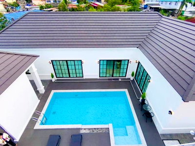 บ้านเดี่ยว หนองปรือ ชลบุรี : พูลวิลล่าสร้างใหม่สไตล์โมเดิร์นทำเลดีเยี่ยม 3นอน 3น้ำ