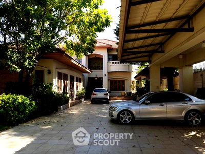 Houses for sale Bangna Commercial College : 5-BR House 900 Sqm For Sale In Suan Luang, Bangkok (ID 2476906)