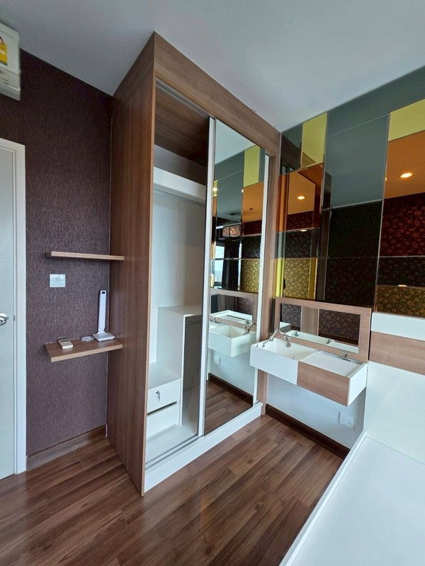 รูป 💥💥ขายห้องพร้อมอยู่!! Condo Centric Tiwanon Station 1Bed 32.91 ตร.ม. ตึก B ชั้น 32 แต่งสวย ขาย 1.79 ล้านบาท!!💥💥 สอบถาม LINE ID: @atfirm📲 - รูปที่ 4/17