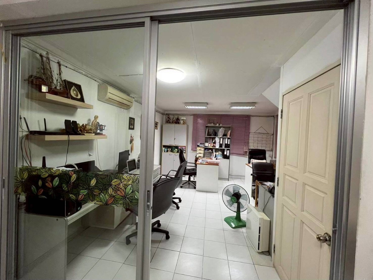 รูป 086AGJDบ้านเดี่ยว บนทำเล ลาดพร้าว 83 - รูปที่ 4/7