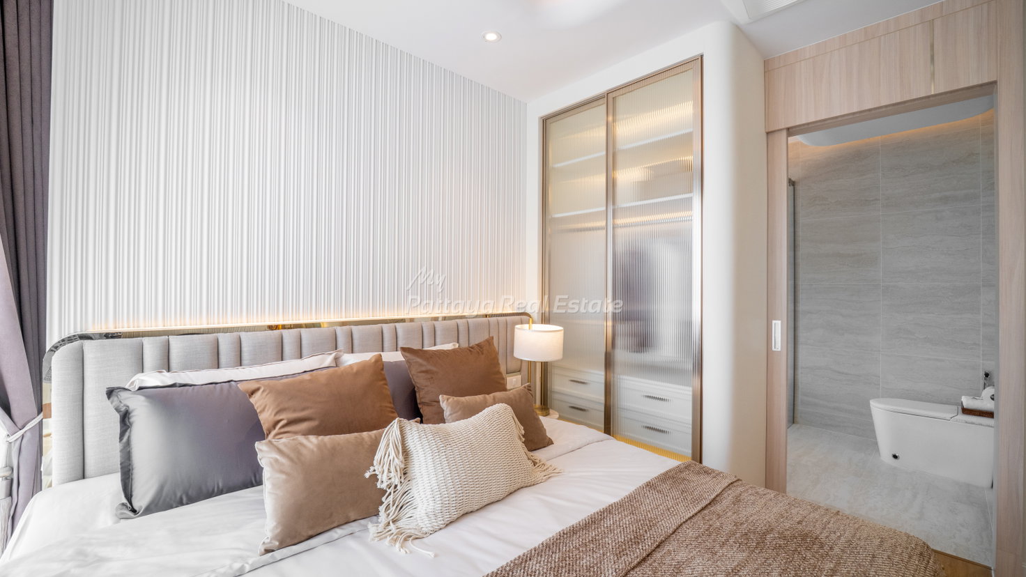 picture 🛏️ 2 Bed - 🛁 2 Bath - 🏙️ Sea View - 🇹🇭 THAI name - 🏢 Seaspire Jomtien Pattaya - Ref: SEAJ05 - 3/25