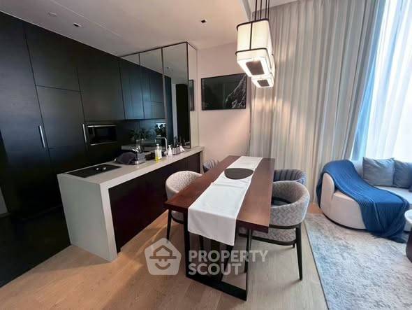 รูป คอนโด 2 ห้องนอน 28 ชิดลม ใกล้ BTS ชิดลม 300 ม. ชั้นสูง 74 ตร.ม. (ID 2480251) - รูปที่ 3/7