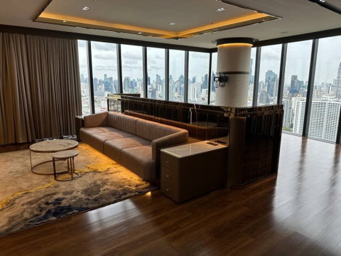 ขาย คอนโด Banyan Tree Residences Riverside(บันยัน ทรี เรสซิเดนซ์ ริเวอร์ไซด์)505 ตรม 7 นอน 7 น้ำ ชั้นที่ 32 วิวแม่น้ำ